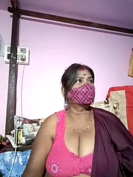 Snapshot of me-pari-hu chatting on 03-05-26, 06:15 me-pari-hu online show from 03-05-26, 06:15