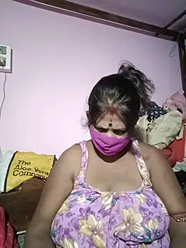 Snapshot of me-pari-hu chatting on 05-22-26, 06:46 me-pari-hu online show from 05-22-26, 06:46