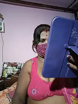 Snapshot of me-pari-hu chatting on 06-12-26, 04:50 me-pari-hu online show from 06-12-26, 04:50