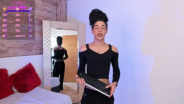 Amaia Monroe online show from 07-10-26, 01:32