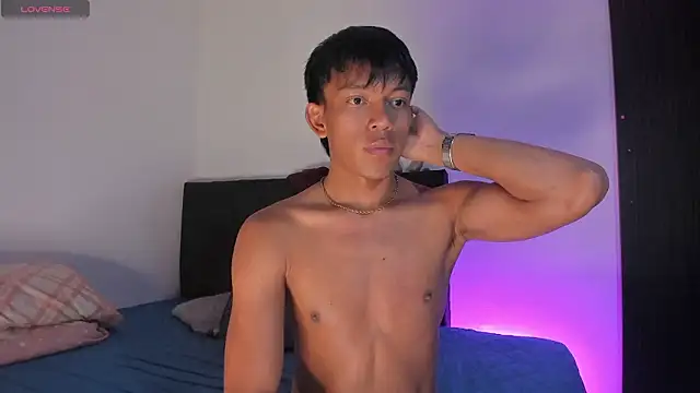 santinaughty online show from 02-06-26, 03:22