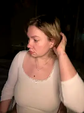 Lola kiss me online show from 12-01-25, 09:20