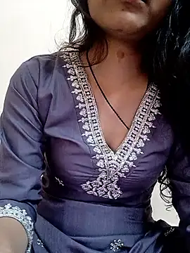 Snapshot of Rukmadi_hot chatting on 02-04-26, 04:40 Rukmadi hot online show from 02-04-26, 04:40