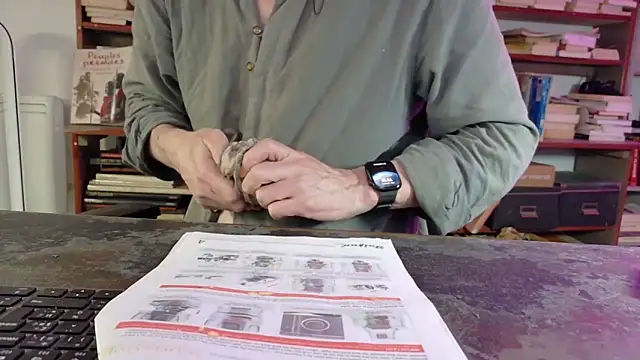 Snapshot of diogene11 chatting on 11-30-25, 10:19 diogene11 online show from 11-30-25, 10:19