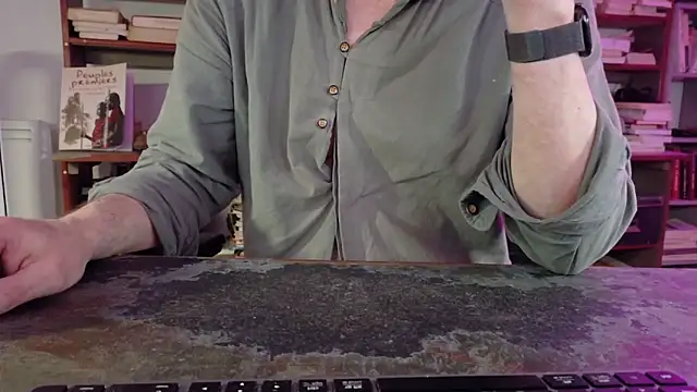 Snapshot of diogene11 chatting on 12-03-25, 07:27 diogene11 online show from 12-03-25, 07:27