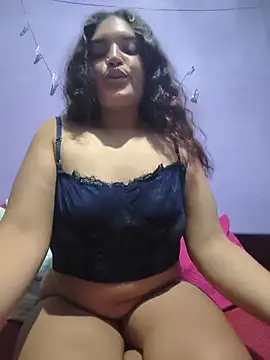 Snapshot of eviltati chatting on 03-11-26, 03:01 eviltati online show from 03-11-26, 03:01