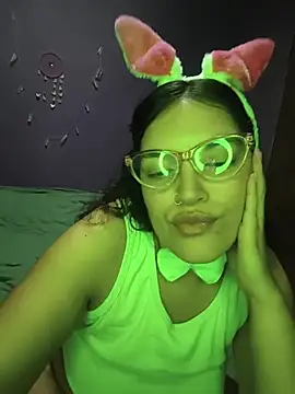 Snapshot of eviltati chatting on 04-03-26, 05:33 eviltati online show from 04-03-26, 05:33