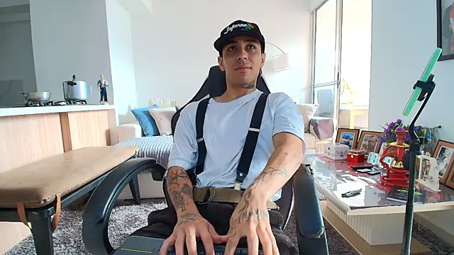 liorvante online show from 02-16-26, 03:08