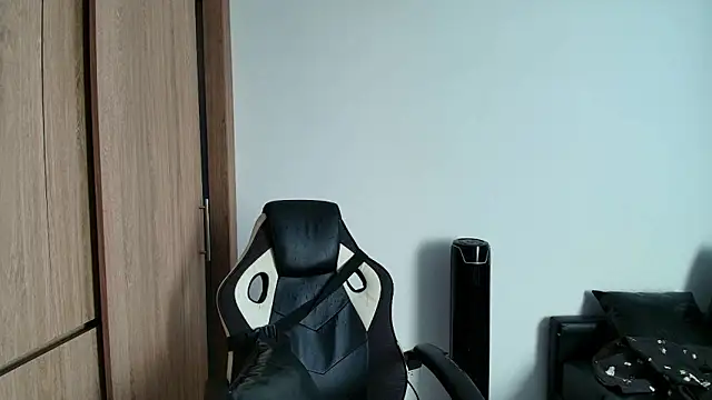 liorvante online show from 03-01-26, 03:03