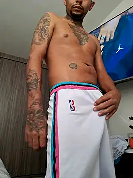 BASTIAN NICOLAS  online show from 04-07-26, 08:09