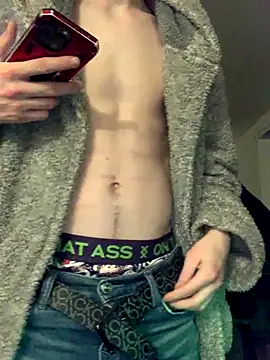 Snapshot of vburner52 chatting on 11-29-25, 06:49 vburner52 online show from 11-29-25, 06:49