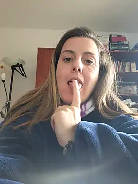 Snapshot of Sareyxon chatting on 11-29-25, 12:41 Sareyxon online show from 11-29-25, 12:41