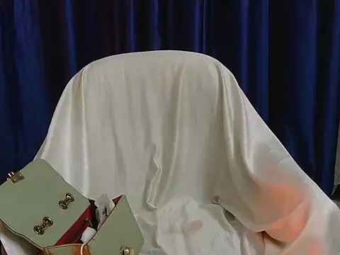 Snapshot of Piyyuu chatting on 01-10-26, 07:04 Piyyuu online show from 01-10-26, 07:04