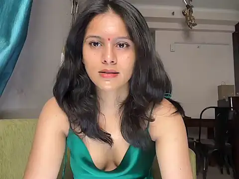 Piyyuu online show from 06-18-26, 03:07