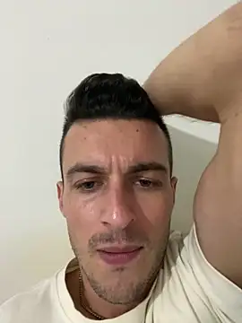 Snapshot of 3turkish6model9 chatting on 03-10-26, 09:20 3turkish6model9 online show from 03-10-26, 09:20