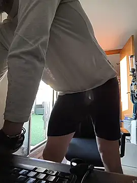 Snapshot of DanWolverin chatting on 03-13-26, 05:08 DanWolverin online show from 03-13-26, 05:08