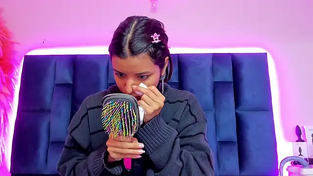 Snapshot of GrishaMochka chatting on 02-14-26, 12:13 GrishaMochka online show from 02-14-26, 12:13