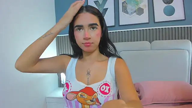 Miia cute18 online show from 04-22-26, 11:23