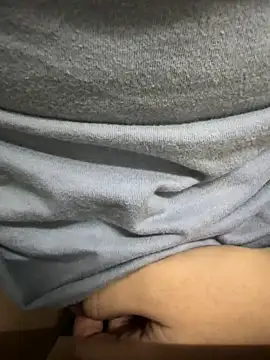 Snapshot of hiiiizzzz chatting on 02-02-26, 11:42 hiiiizzzz online show from 02-02-26, 11:42