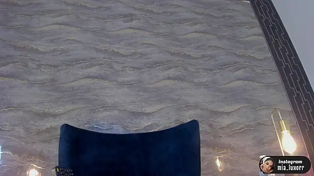 Snapshot of Mia_Luxor chatting on 06-08-26, 12:05 Mia Luxor online show from 06-08-26, 12:05