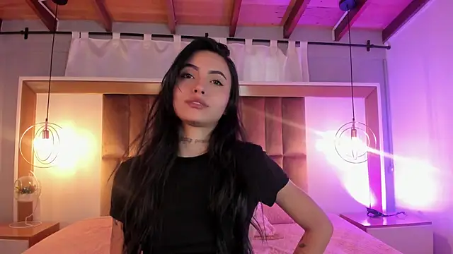 BrianaJhons19 online show from 04-27-26, 08:40