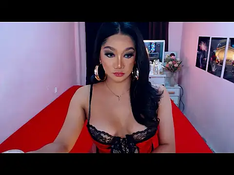 Snapshot of UrScreenGoddess chatting on 03-12-26, 03:23 UrScreenGoddess online show from 03-12-26, 03:23