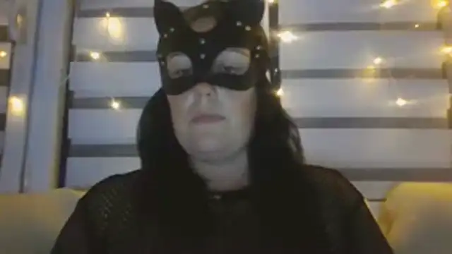 Snapshot of bellavelours chatting on 06-22-26, 08:17 bellavelours online show from 06-22-26, 08:17