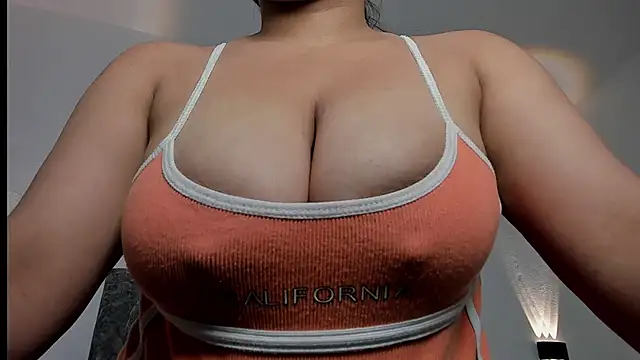 Mia Allenn online show from 02-17-26, 12:34