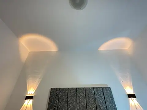 Mia Allenn online show from 04-22-26, 06:31