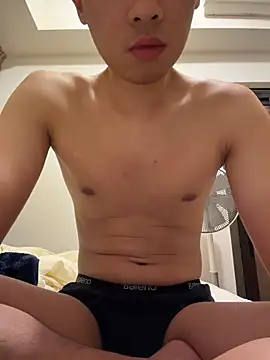 HKBOY0001 online show from 03-05-26, 02:46