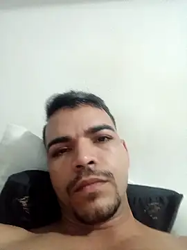 Snapshot of Brothervst chatting on 11-30-25, 04:16 Brothervst online show from 11-30-25, 04:16