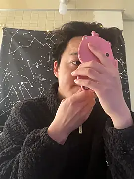 Snapshot of SuYu6688 chatting on 03-15-26, 03:12 SuYu6688 online show from 03-15-26, 03:12