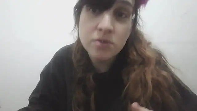 Snapshot of Darkytah chatting on 12-19-25, 04:41 Darkytah online show from 12-19-25, 04:41