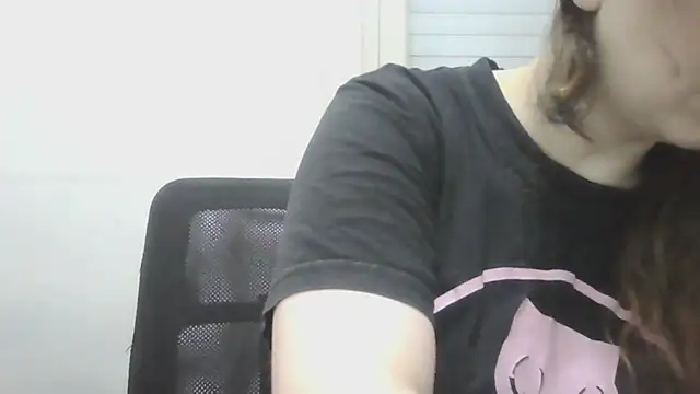 Snapshot of Darkytah chatting on 01-07-26, 07:49 Darkytah online show from 01-07-26, 07:49