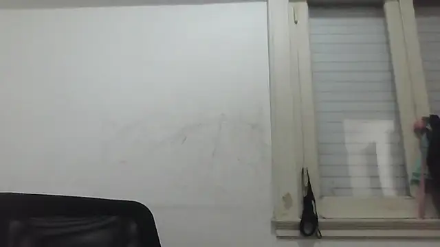 Snapshot of Darkytah chatting on 01-10-26, 10:17 Darkytah online show from 01-10-26, 10:17