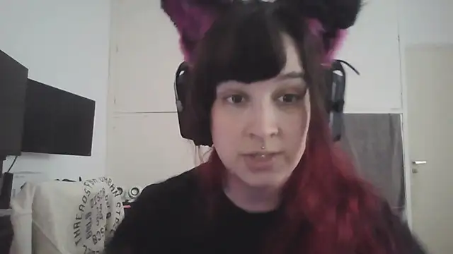 Snapshot of Darkytah chatting on 02-17-26, 03:19 Darkytah online show from 02-17-26, 03:19