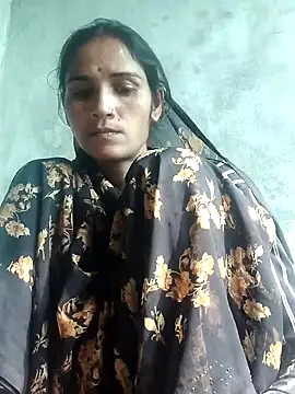 Snapshot of Soniyahot55 chatting on 12-02-25, 08:30 Soniyahot55 online show from 12-02-25, 08:30