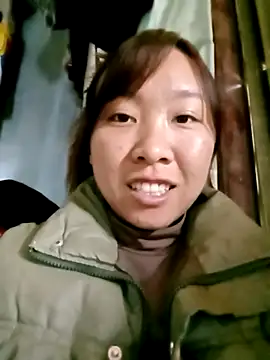 Minsssa20 online show from 12-18-25, 05:57