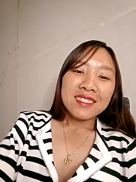 Snapshot of Minsssa20 chatting on 03-17-26, 04:50 Minsssa20 online show from 03-17-26, 04:50