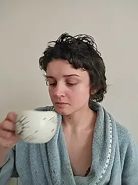 Amy01112 online show from 06-12-26, 02:16