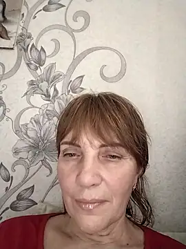 Snapshot of MichelleLove48 chatting on 12-23-25, 09:18 MichelleLove48 online show from 12-23-25, 09:18