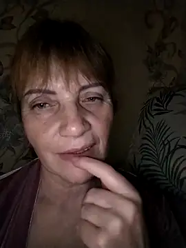 MichelleLove48 online show from 04-28-26, 09:31