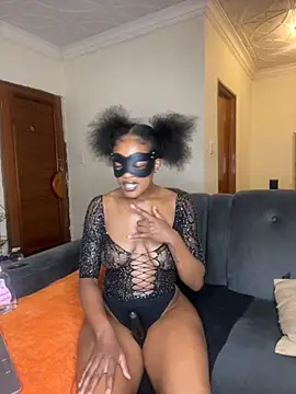 Snapshot of Fancy_Face28 chatting on 01-05-26, 10:35 Fancy Face28 online show from 01-05-26, 10:35