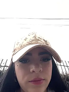 Snapshot of Katia-LS chatting on 12-03-25, 05:44 Katia-LS online show from 12-03-25, 05:44