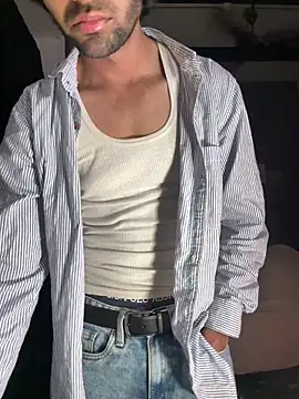 Snapshot of fitboy_xxx chatting on 03-08-26, 07:39 fitboy xxx online show from 03-08-26, 07:39