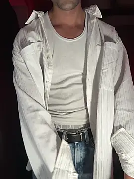 Snapshot of fitboy_xxx chatting on 03-22-26, 06:44 fitboy xxx online show from 03-22-26, 06:44