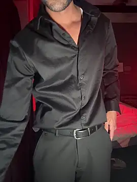 Snapshot of fitboy_xxx chatting on 03-27-26, 07:24 fitboy xxx online show from 03-27-26, 07:24