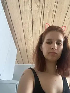 Snapshot of Lil_Stasy chatting on 02-01-26, 10:58 Lil Stasy online show from 02-01-26, 10:58