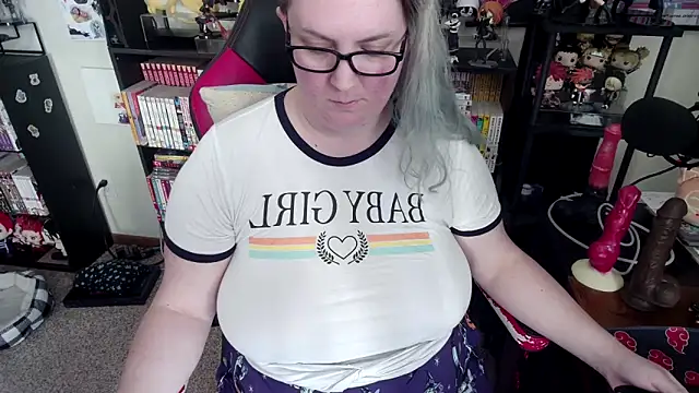 SugarTsunami online show from 05-07-26, 11:54