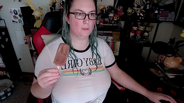 SugarTsunami online show from 07-03-26, 12:17